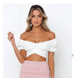 Danced Until Four Crop 

Hello Molly